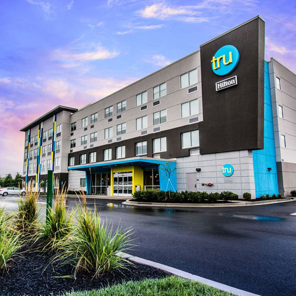 front view of Tru Hotel