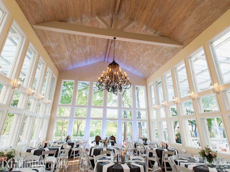 Atrium room at Casa Blanca on Brushy Creek with wedding decor, table and chairs