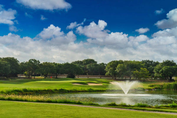 Forest Creek Golf Course Fountain and greens