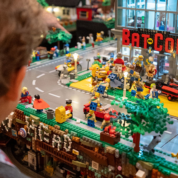 Lego Batman Build